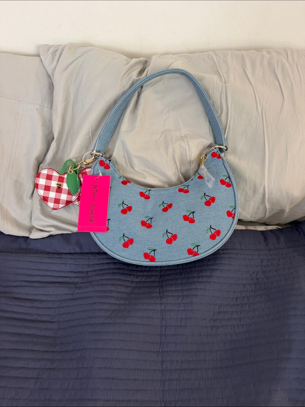 Betsey Johnson xonorthy - Picture 2 of 9